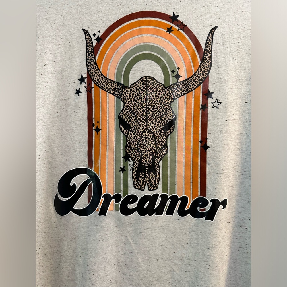 Dreamer Top T-Shirt Woman’s Size M Cream Boho Skull Graphic Tee Western Trendy - Picture 2 of 15